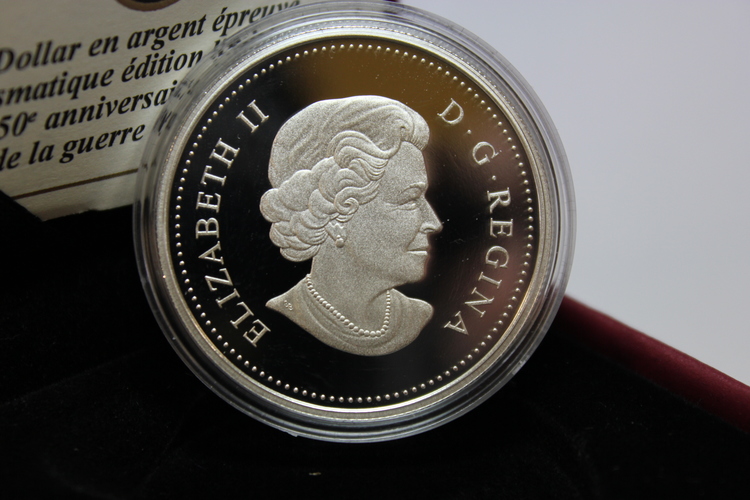 2013_Limited_Edition_proof_silver_dollar_250th_anniversary_of_the_end_of_the_7_years_war_3.JPG